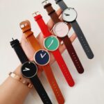 ساعت چرمی والار