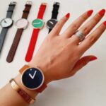 ساعت چرمی والار