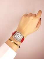 ساعت چرمی مربع