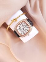 ساعت چرمی مربع