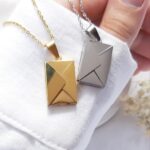 گردنبند پاکت نامه استیل