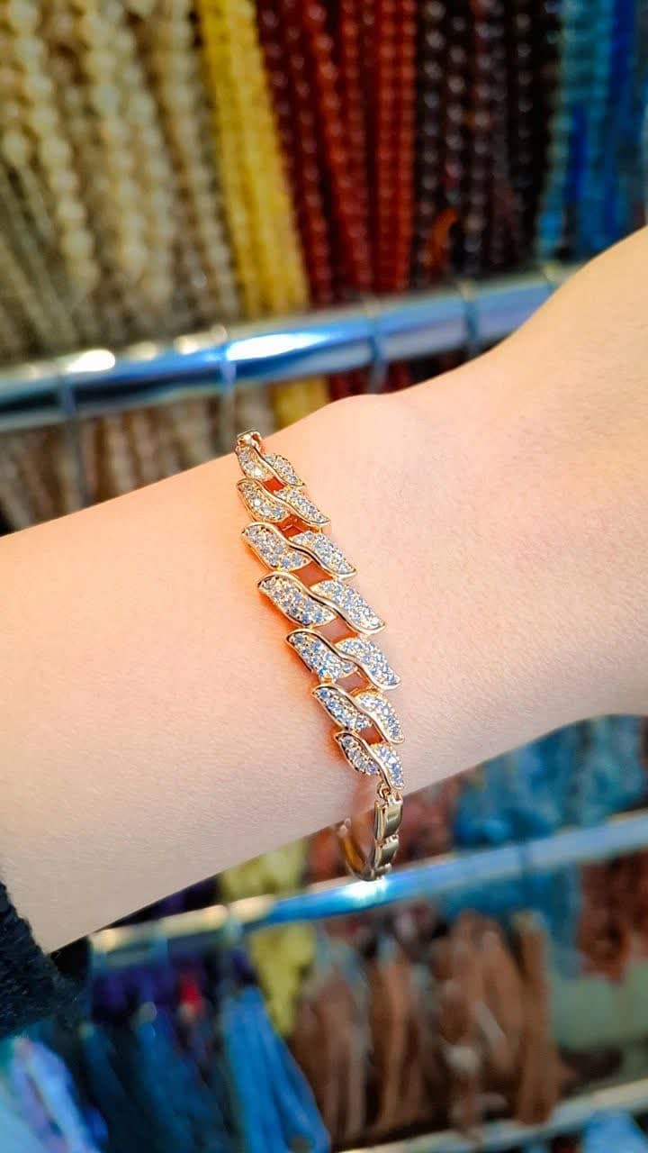 دستبند پر نگین ژوپینگ دستبند پر نگین ژوپینگ اقای خرازی قم